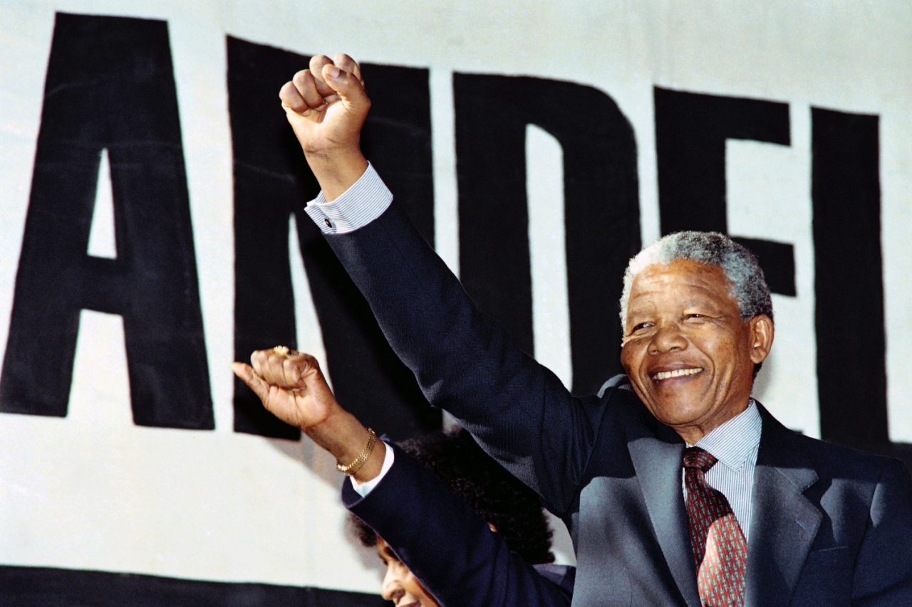 Nelson Mandela Strijder Voor Afrika Zoon Van Zijn Volk Solidair