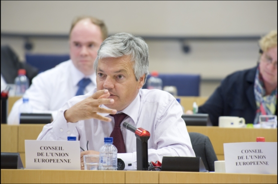 Voormalig minister van Financiën Didier Reynders. (Foto European Parliament - Pietro Naj-Oleari / Flickr)