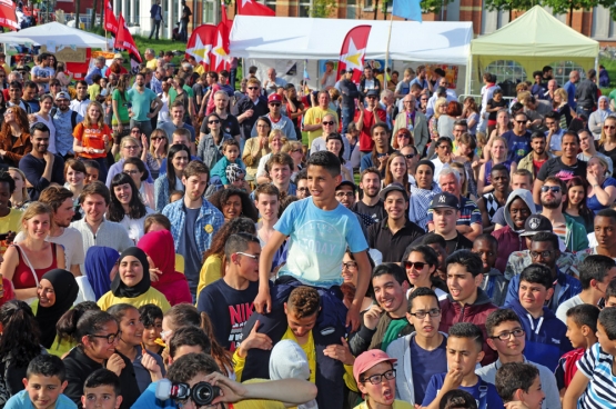 PVDA Jongeren Antwerpen organiseerde in mei 2015 het buurtfestival Diversity In Antwerp City.  Bijna vierduizend mensen kwamen erop af. (Foto Solidair, Salim Hellalet)