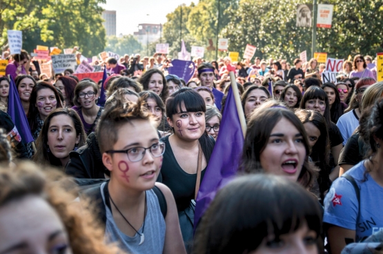 In Spanje kwamen op 24 april heel wat vrouwenbewegingen op straat tegen geweld tegen vrouwen. De abortusbeweging nam er een grote plaats in. (Foto Adolfo Lujan / Flickr)