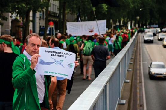 Op 10 juni betoogden in Brussel tweeduizend werknemers uit de gezondheidszorg. (Foto Solidair, Vinciane Convens)