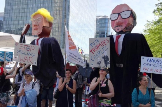 Op 24 mei 2017 kwamen in Brussel duizenden mensen op straat om te protesteren tegen de komst van Trump. (Foto G3W / Twitter)