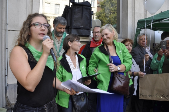 Marina Künzi, secretaris van bediendebond CNE, bij de herdenking van Silvie. (Foto CNE)