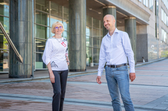 Kateřina Konečná e n Marc Botenga (Foto's GUE/NGL)