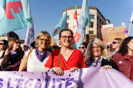 Op 8 maart doet Zelle, de vrouwenbeweging van de PVDA, opnieuw mee met de feministische vrouwenstaking van het Collecti.e.f 8 Maars. (Foto Solidair, Lara Asselman))